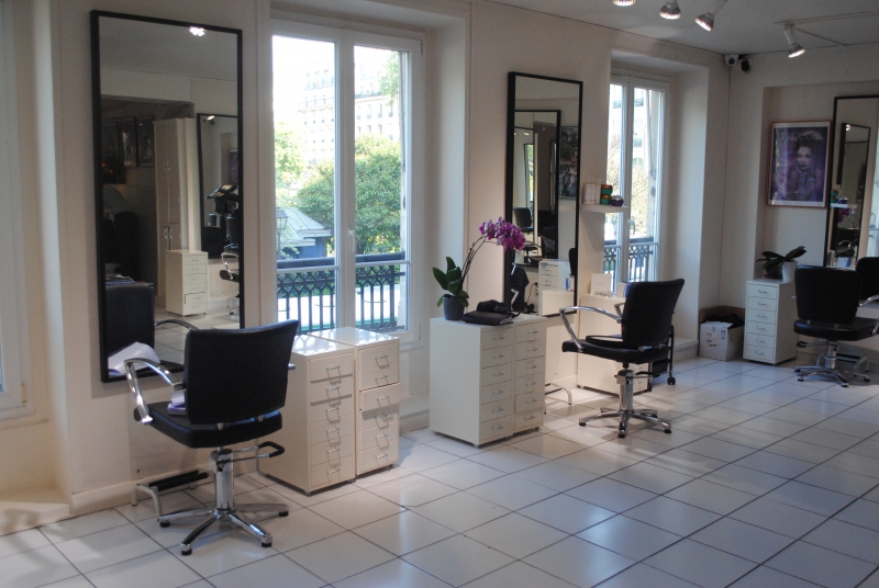 coiffure-MEOUNES LES MONTRIEUX-min_floor-home-office-property-living-room-room-781228-pxhere.com